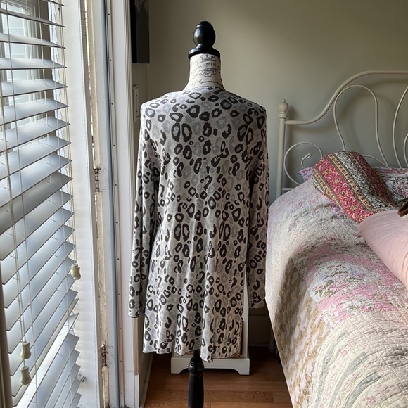 NWT Joseph Allen leopard Grey/white long cardigan women size XS - Picture 5 of 8